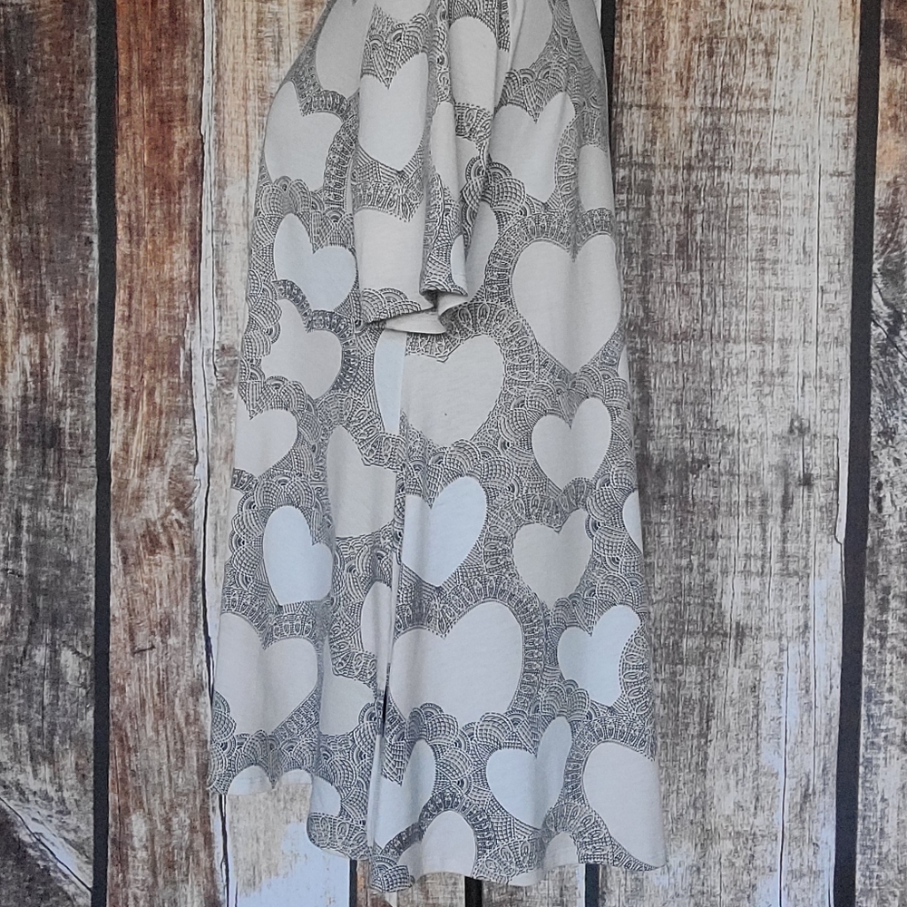Lularoe Perfect T - Picture 2 of 4